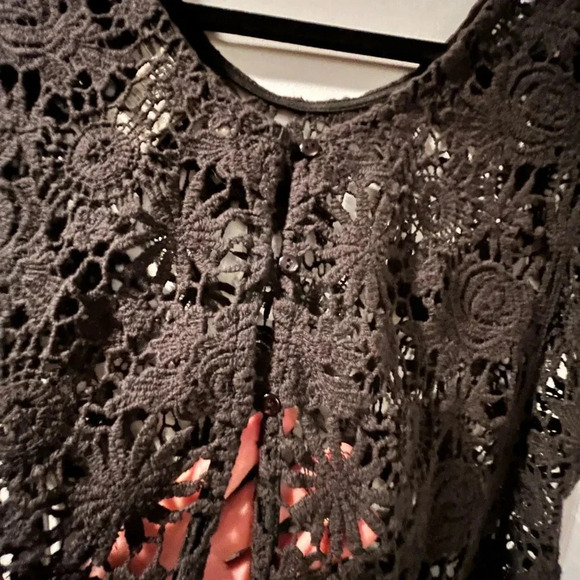 ~American Rag~ Top - Large - Picture 6 of 7